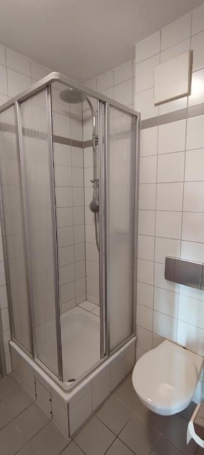 Aparthotel Gaststaette Zur Tribuene Pfungstadt Zewnętrze zdjęcie