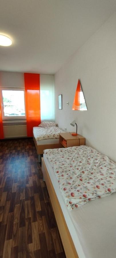 Aparthotel Gaststaette Zur Tribuene Pfungstadt Zewnętrze zdjęcie